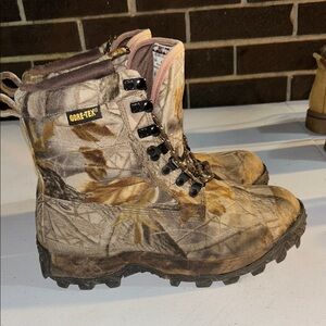 GORE-TEX Camouflage Outdoor Boots